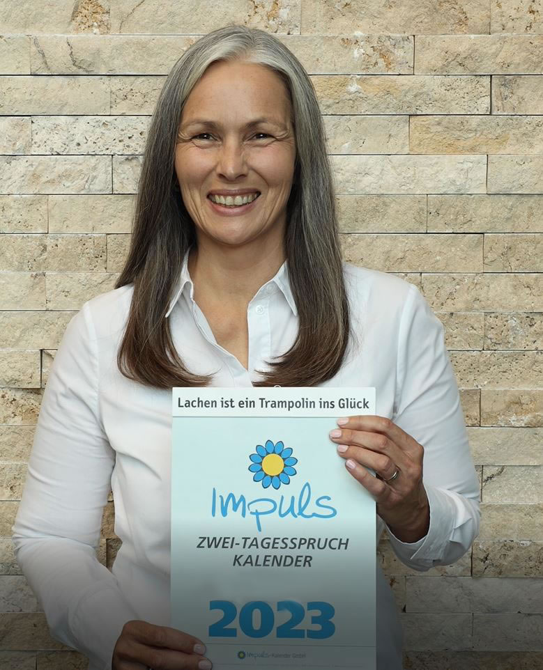 Der Impuls-Sprüchekalender mit seinen motivierenden Leitsprüchen zaubert auch Ihnen ein Lächeln ins Gesicht - Zitate Sprüche Leitspruch Lächle